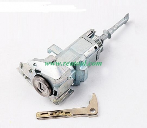Auto Car Left Door Lock Cylinder for M-ecerdes Ben-z E320 W203 Central Door Replacement Latch with 1 Small Key